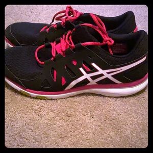 ASICS training/running/walking sneakers